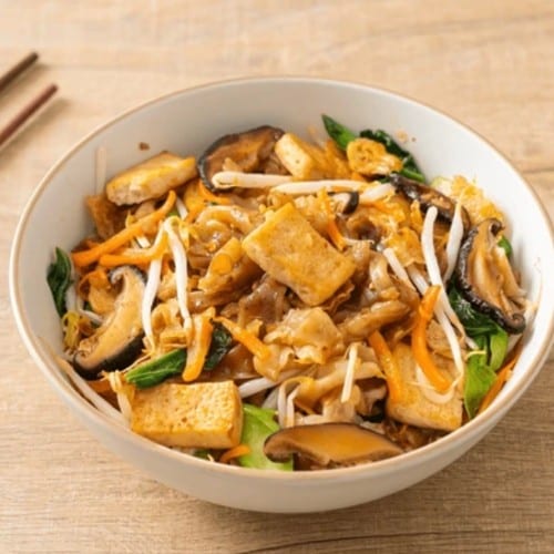 Tofu Yakisoba.