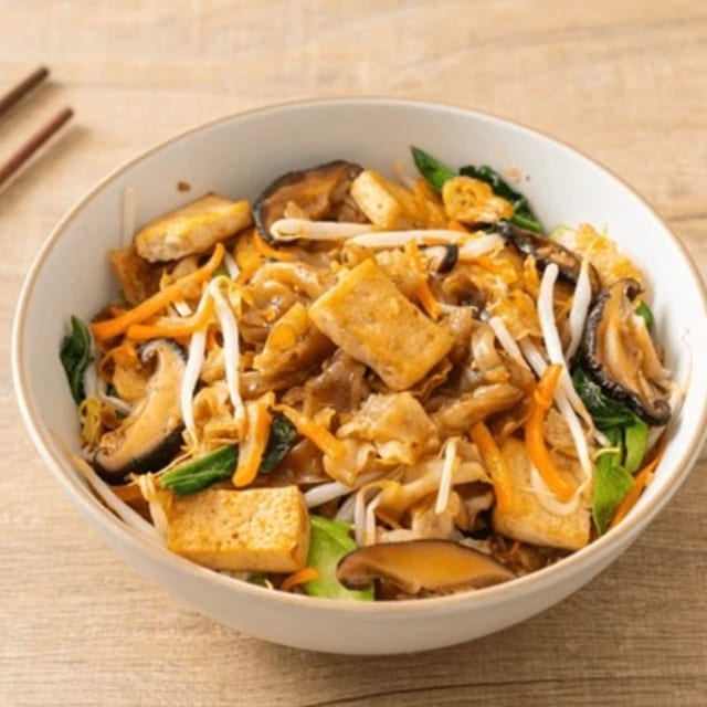 Tofu Yakisoba.
