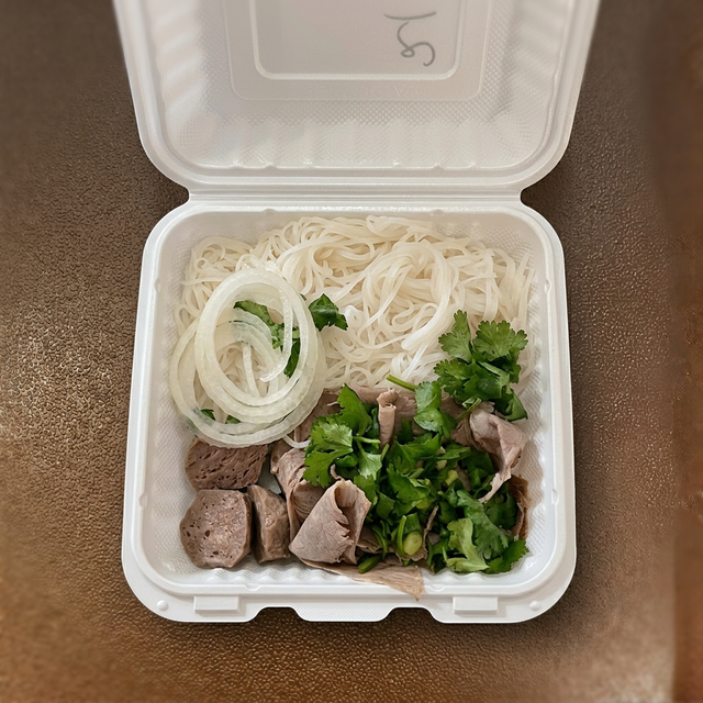 Brisket and Meatball (Pho Chin, Nam).