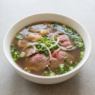 41 Steak and Tendon (Pho Tai, Gan)